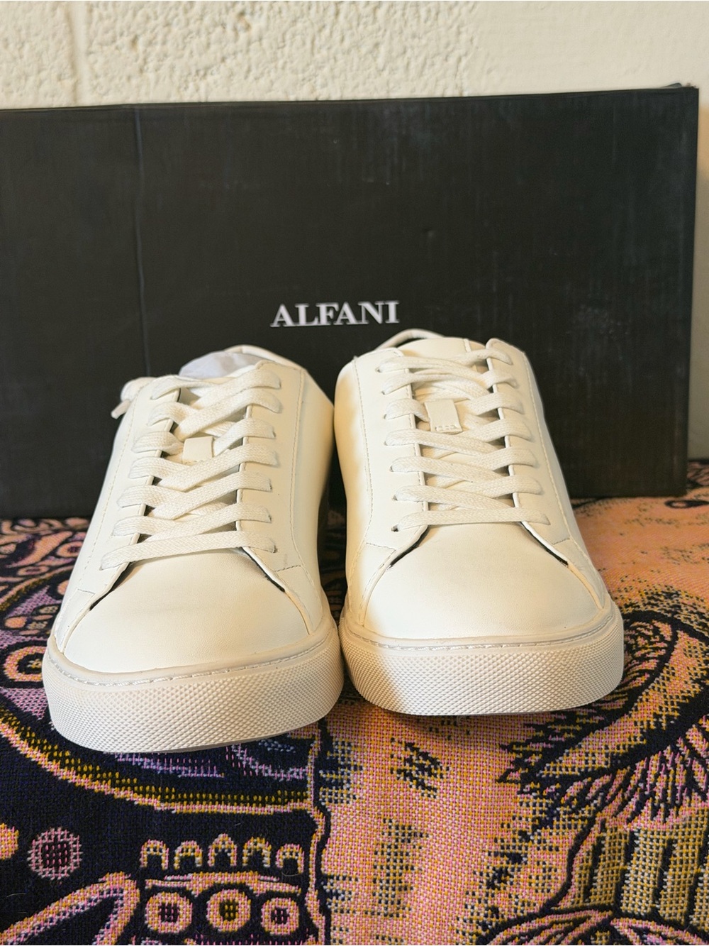 Alfani Men’s White Leather Minimalist Sneakers - Picture 3 of 7